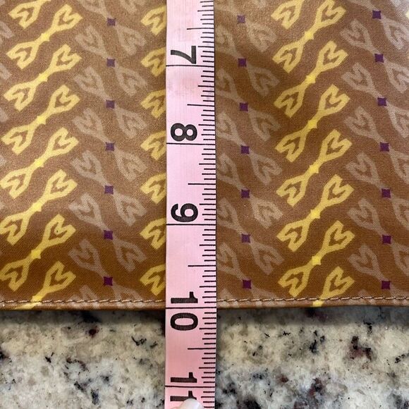 Michele & Yvett Oil Cloth Crossbody Bag Medium Size Orange‎ Tan Gold Tones - Picture 8 of 8